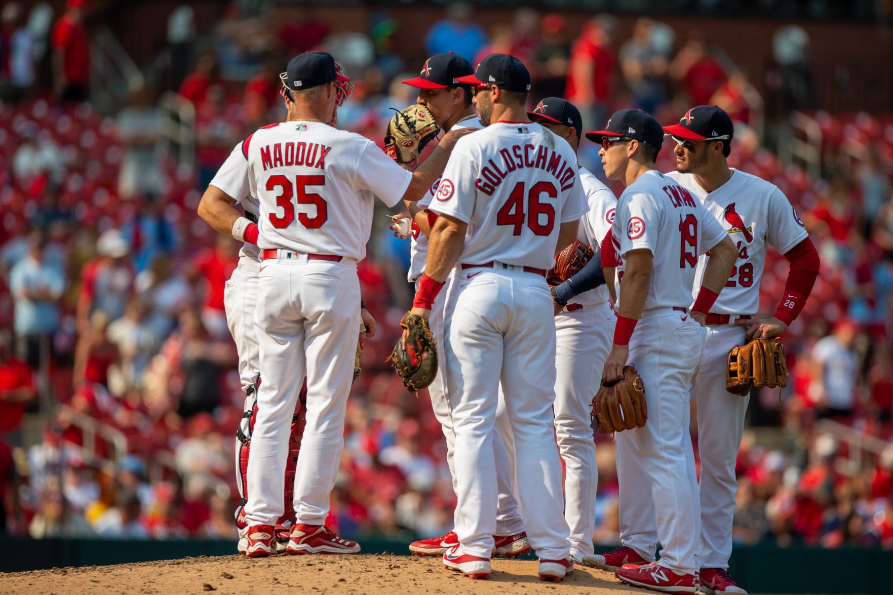 Cardinals take on Reds